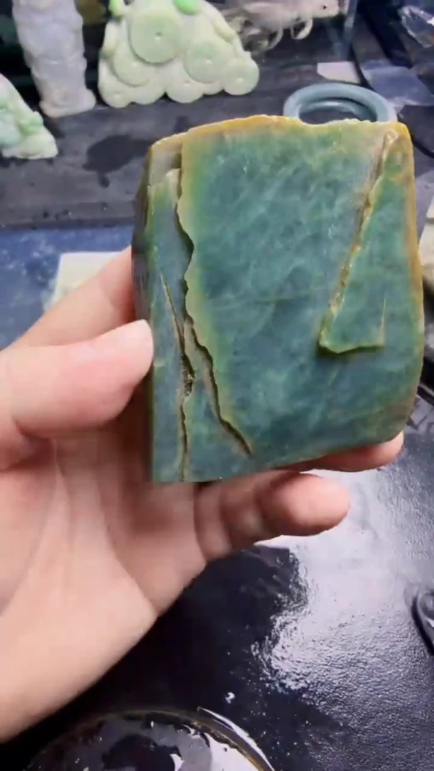 未镶嵌挂件翡翠《****》天然翡翠083