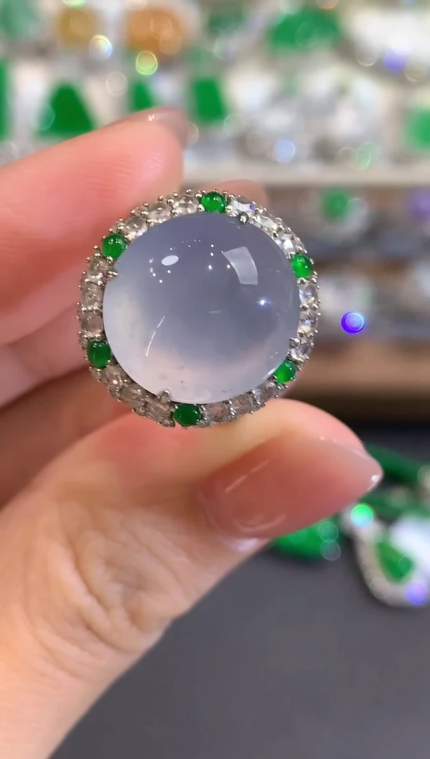 18K金镶嵌戒指翡翠a78