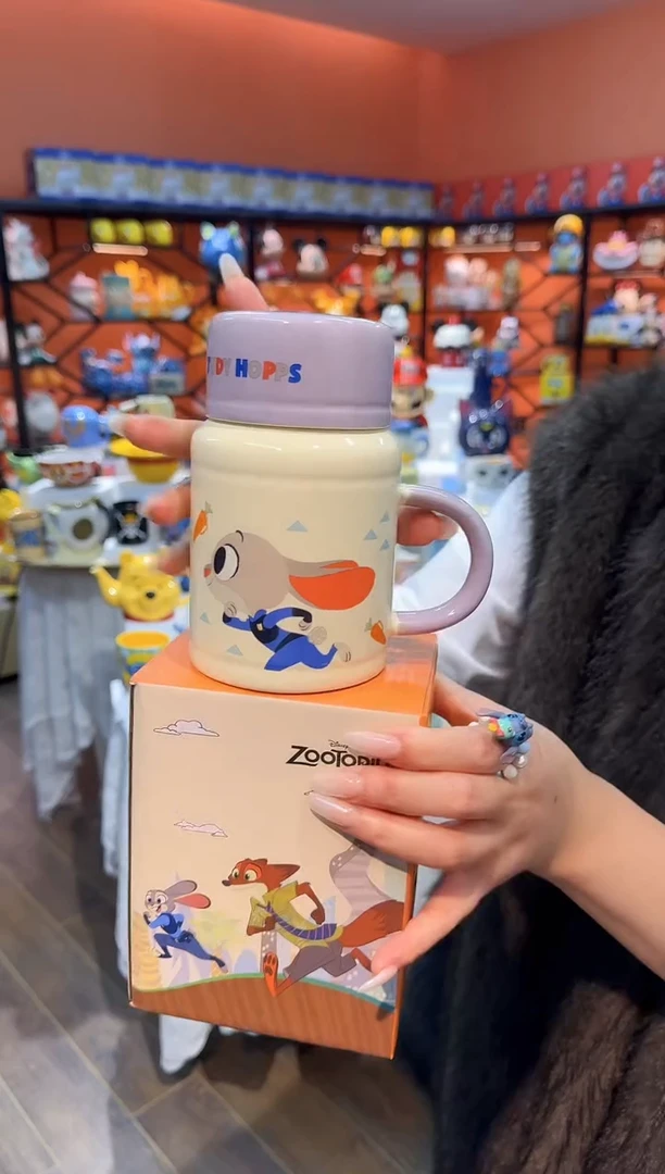 瓷片@@疯狂动物城兔子警官陶瓷带盖圆柱杯