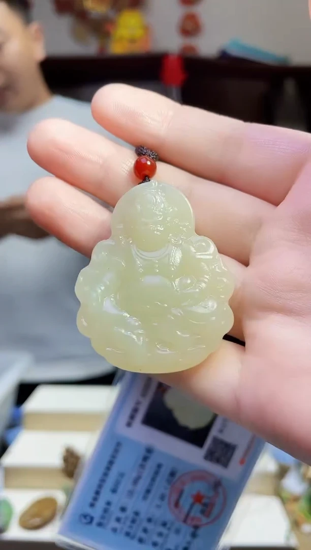 和田玉未镶嵌颈饰1