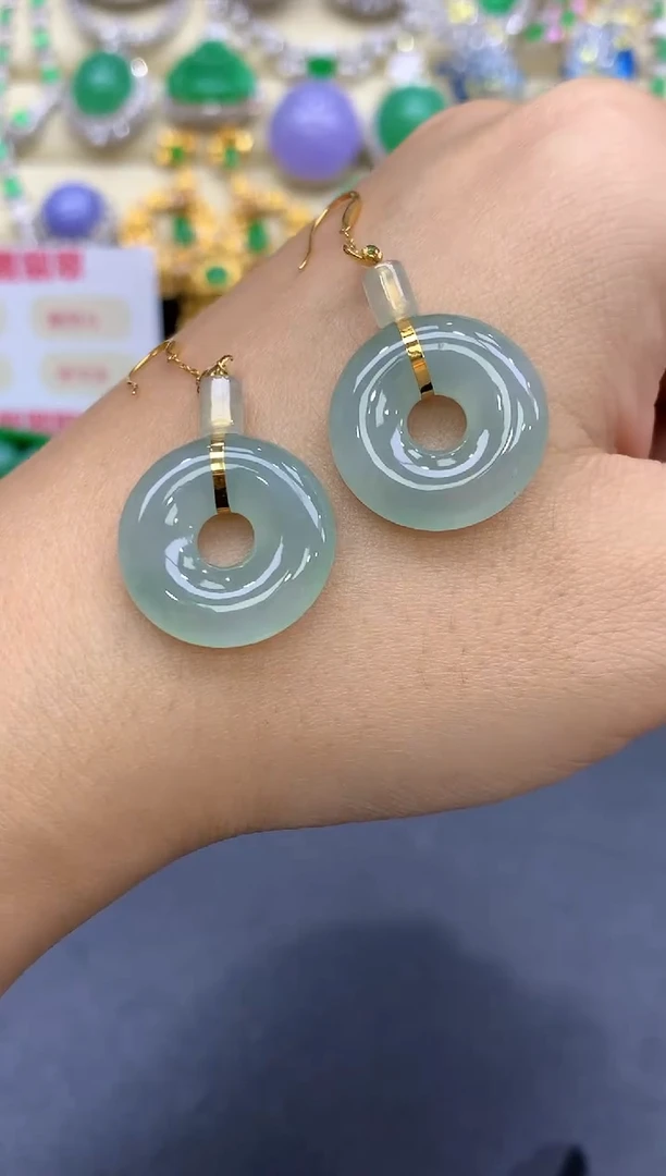 18K金镶嵌翡翠耳饰109-中国好珍宝