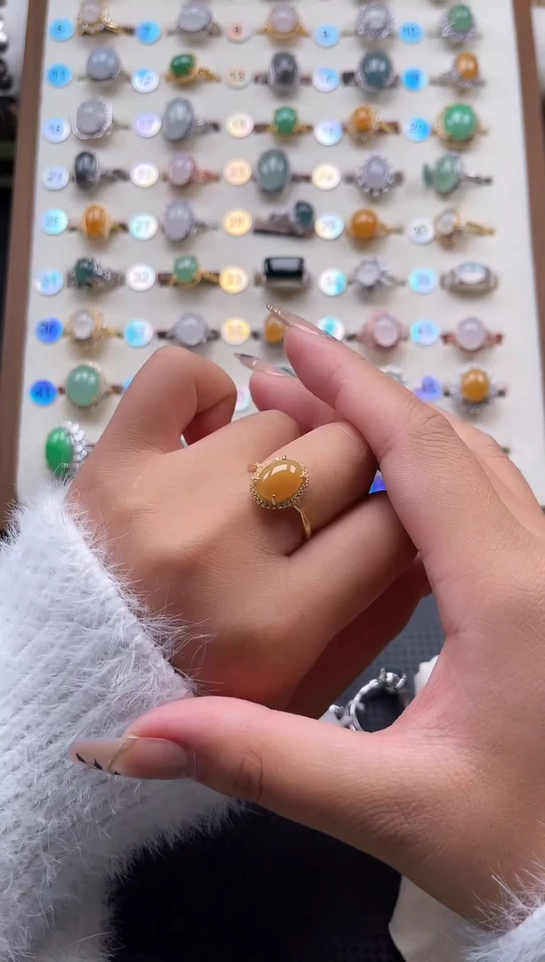 【闪购商品】翡翠戒指银S925镶嵌天然A货翡翠戒指