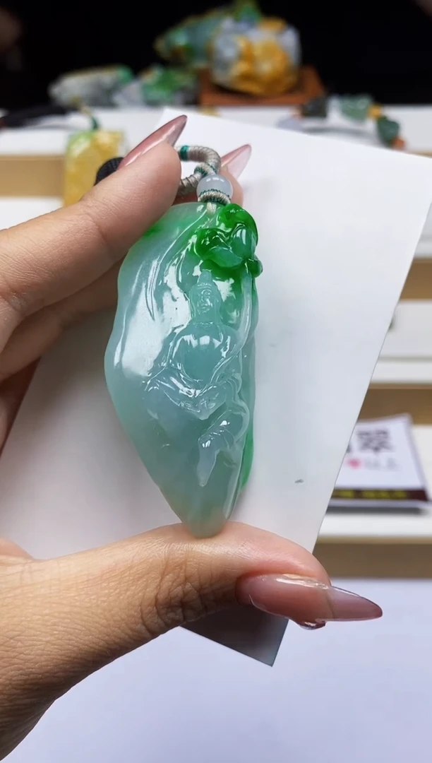 翡翠未镶嵌颈饰翡翠A货