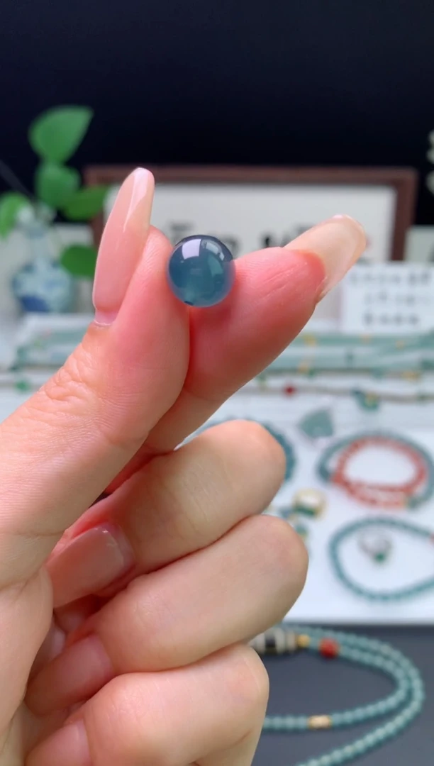 翡翠未镶嵌颈饰0482623678