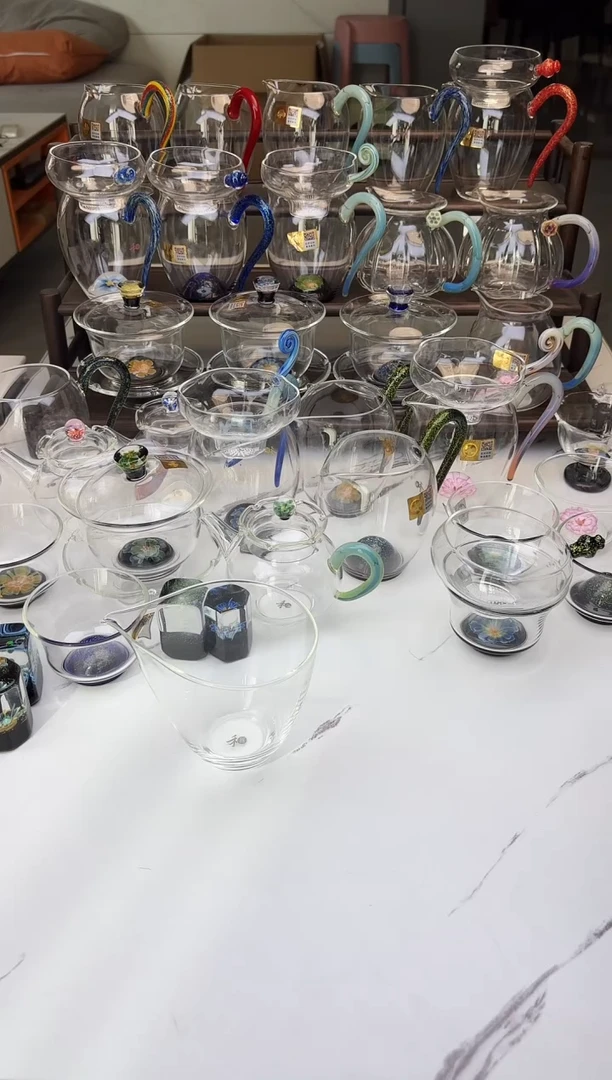手工艺品玻璃禾器天泽普通盒