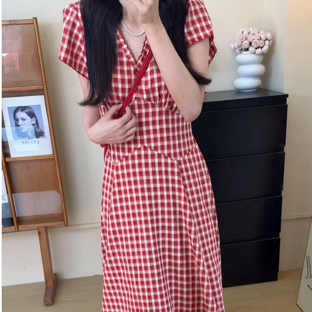 山茶红格V领时尚格纹连衣裙小清新韩版长裙