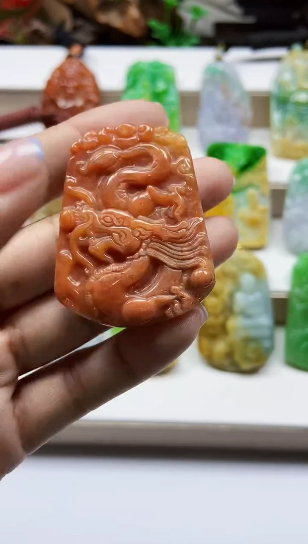 颈饰未镶嵌翡翠翡翠A货
