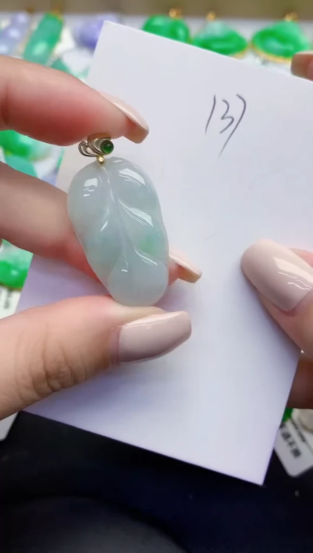 颈饰未镶嵌翡翠缅甸天然翡翠A货