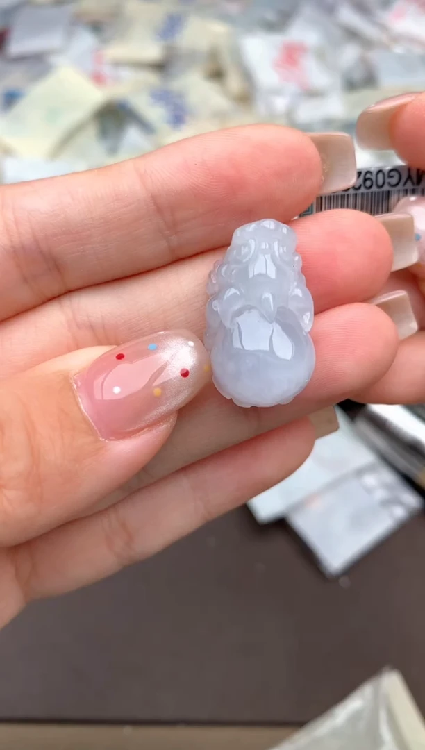 未镶嵌挂件翡翠一