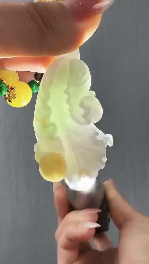 颈饰未镶嵌翡翠百财