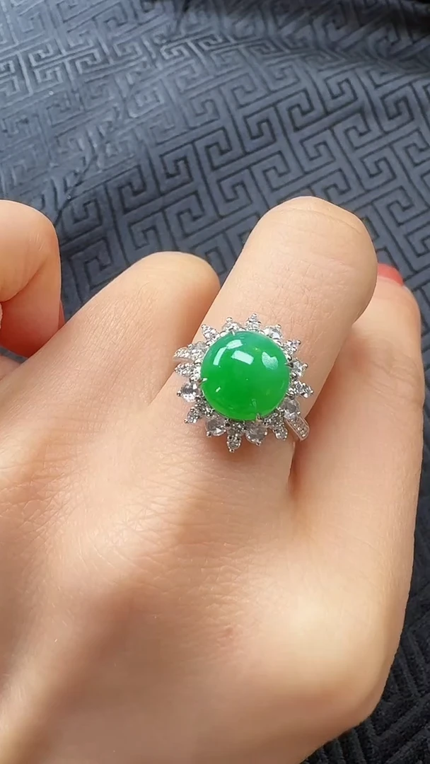 【闪购商品】翡翠戒指18K金镶嵌戒指