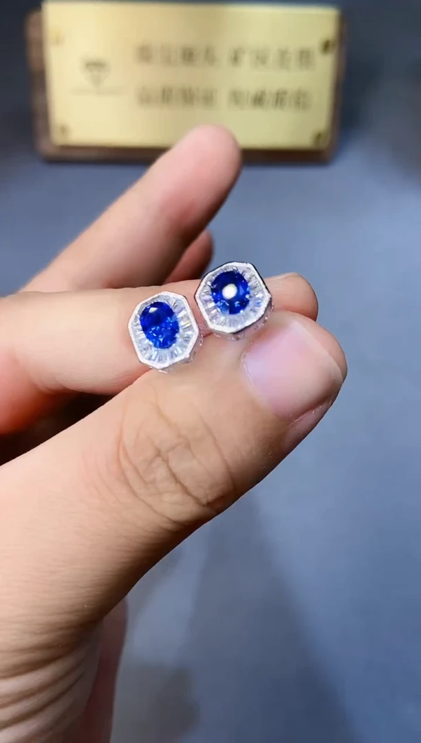 【闪购商品】蓝宝石耳饰银S925镶嵌354
