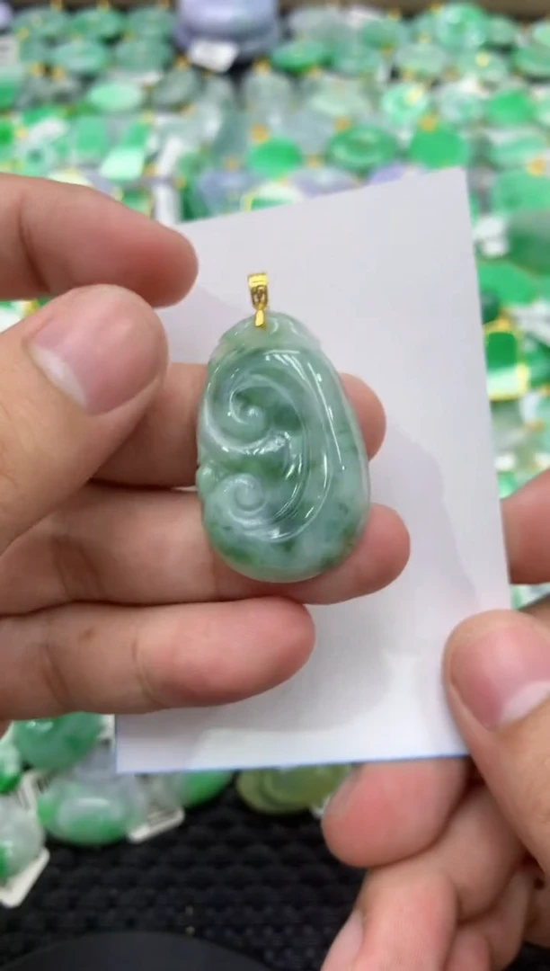 颈饰未镶嵌翡翠天然缅甸翡翠a货