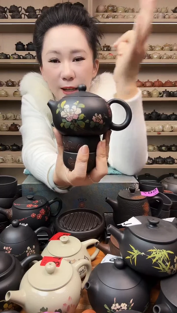 壶447  彩填西施+2线雕杯