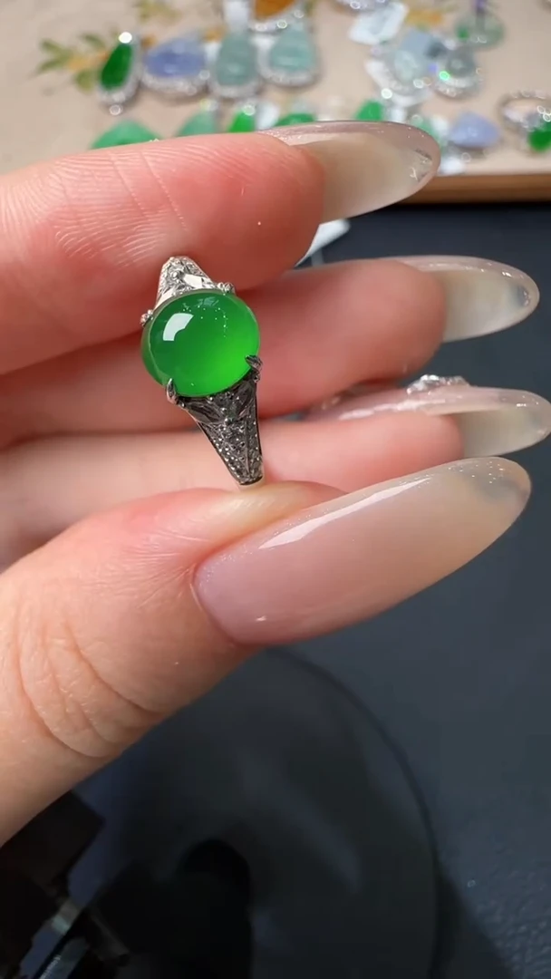 【闪购商品】翡翠戒指18K金镶嵌戒指36