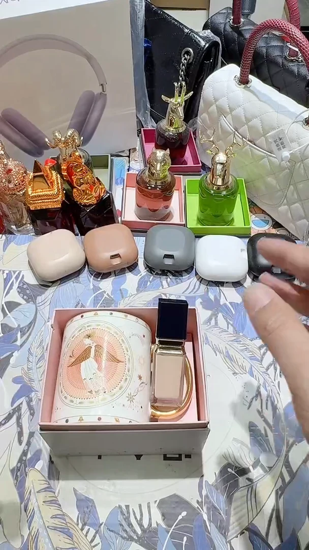 瓷片110生活的本意就是开心@@1