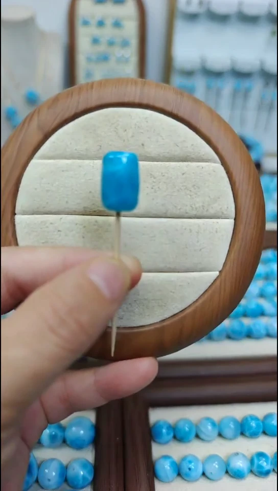 未镶嵌针钠钙石（海纹石）珠宝半成品切****M多样性发一