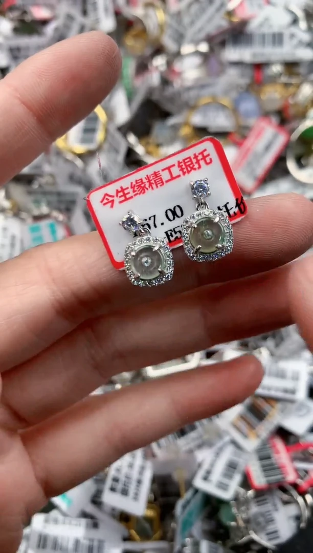 银S925镶嵌戒指翡翠10          5