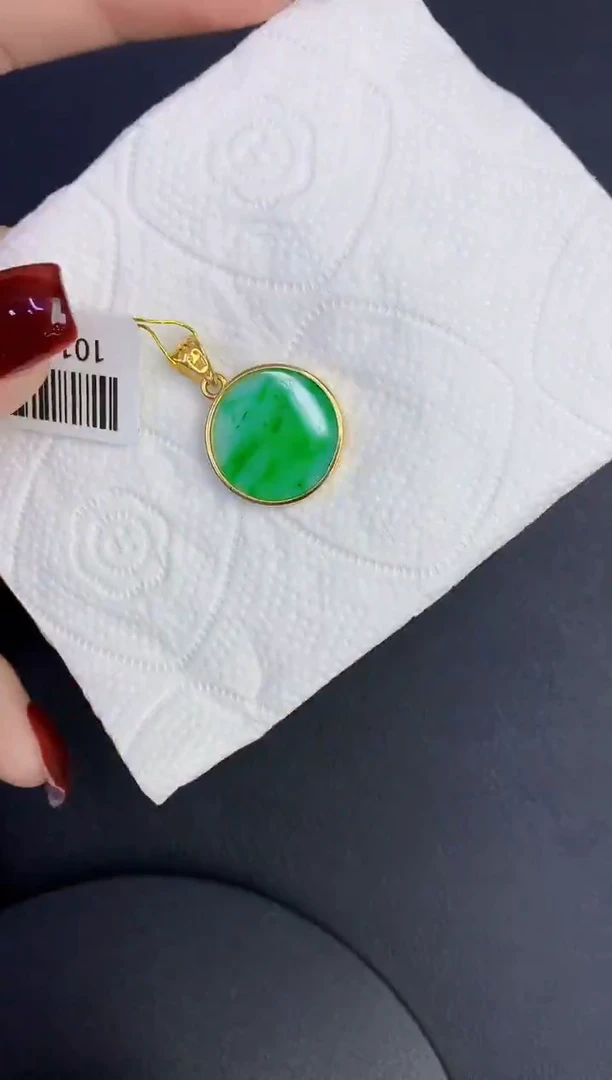 颈饰未镶嵌翡翠缅甸天然翡翠A货