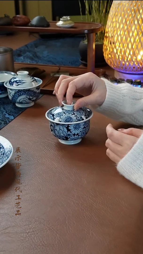 景德镇元青花万花盖碗