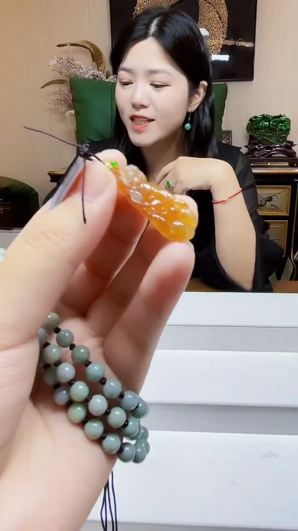 未镶嵌定制翡翠吊坠128