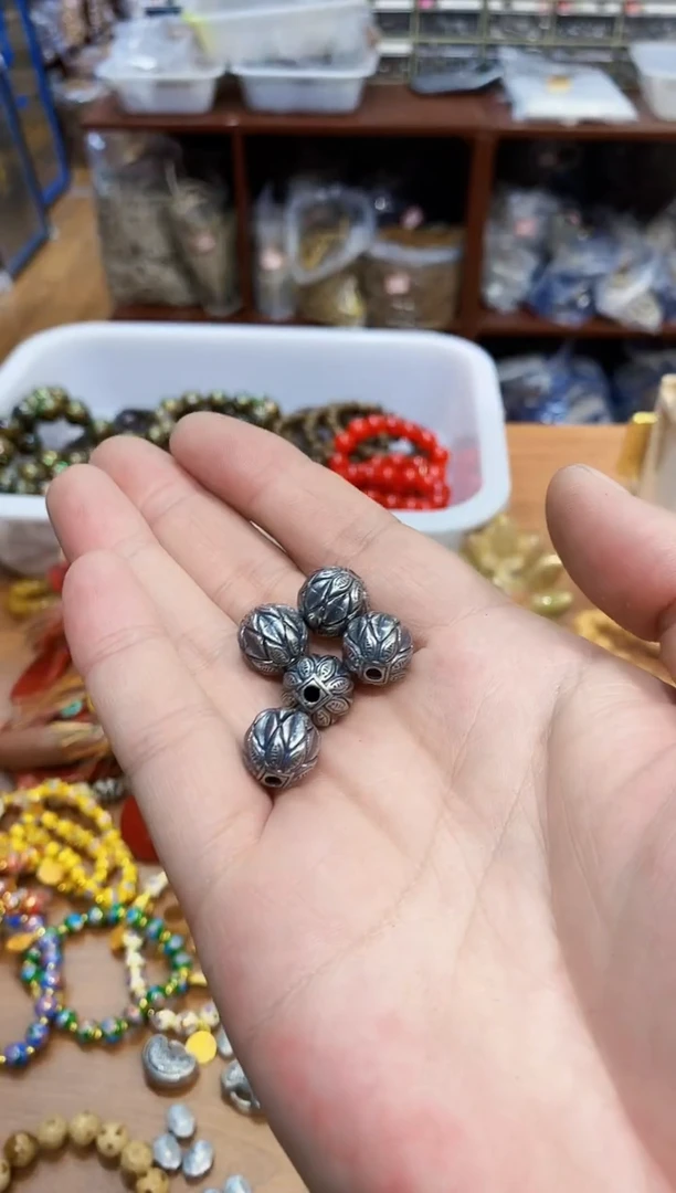 【闪购商品】非洲檀香手串/手链三七银桶珠