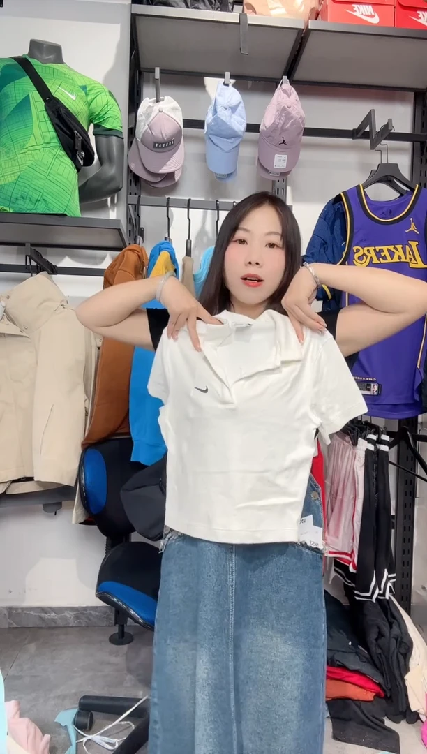 1717  编码 瑕疵款直播间过款为准 尺码