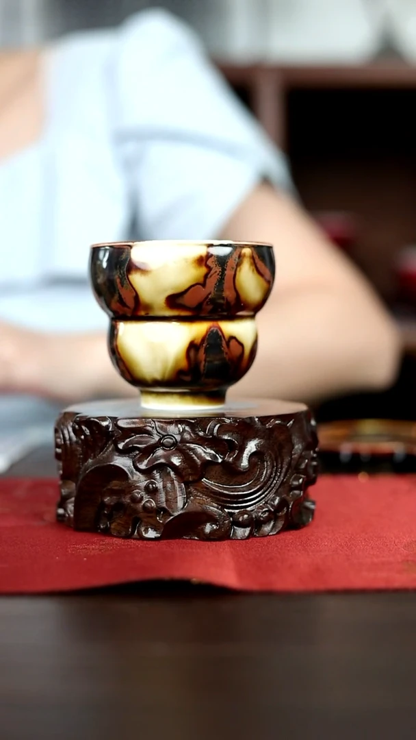 玳瑁釉葫芦杯微瑕