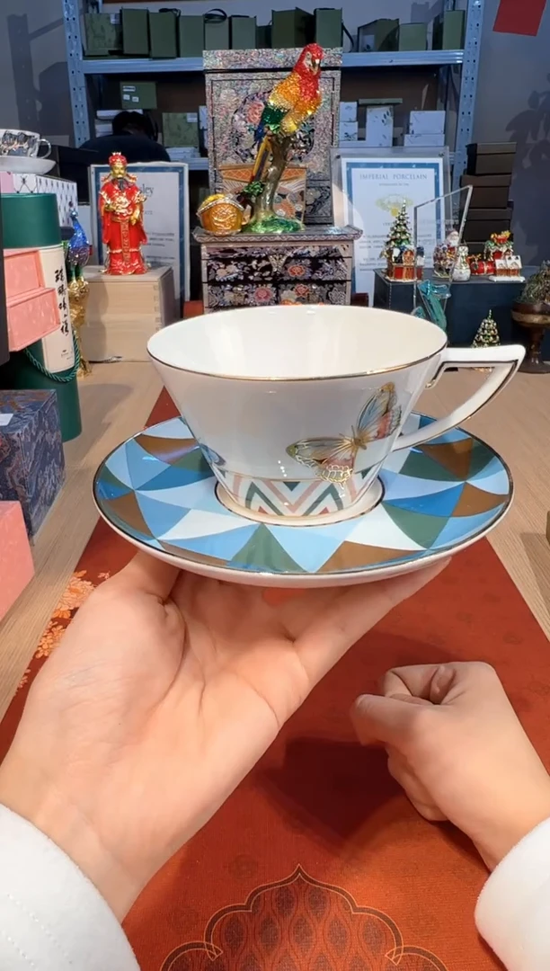 【闪购商品】杯121自然写生-蝴蝶杯碟（矮）