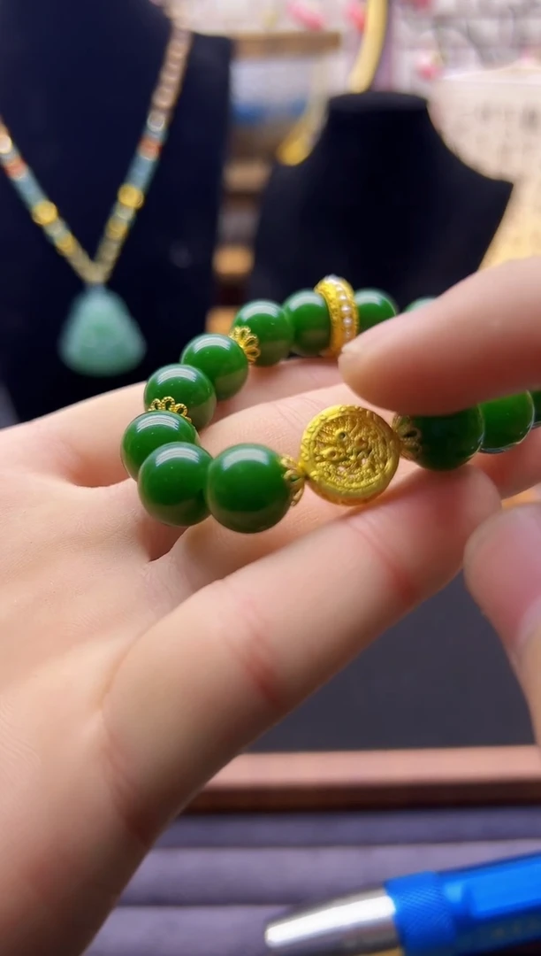 【闪购商品】和田玉颈饰14K金镶嵌S457