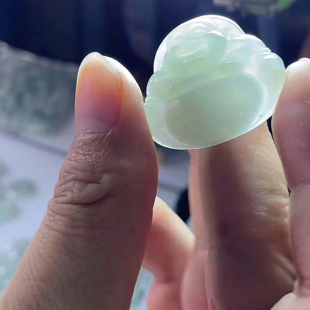 【玉经纶】-70950/D201-天然A货翡翠吊坠-多样性发其—