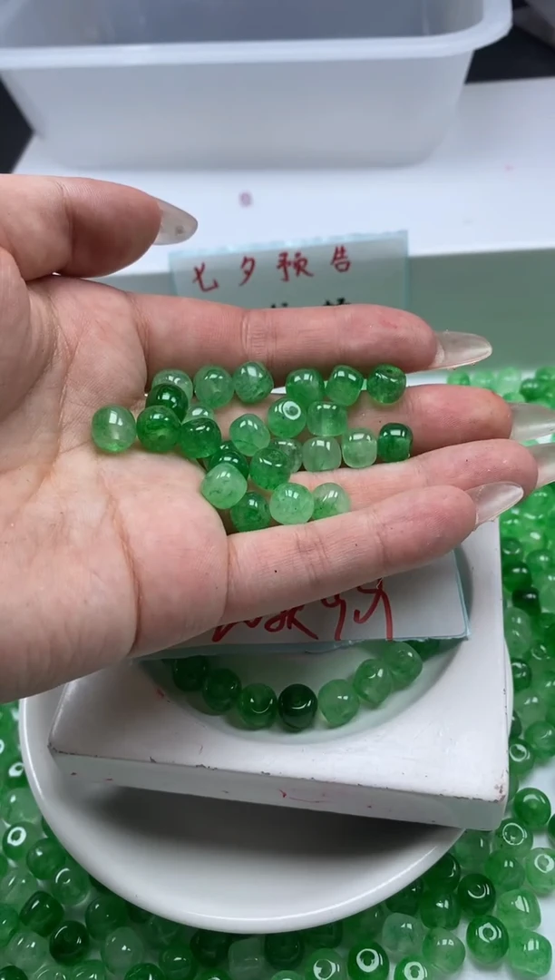 未镶嵌颈饰碧玺W1771绿碧玺老型8*7mm*20颗