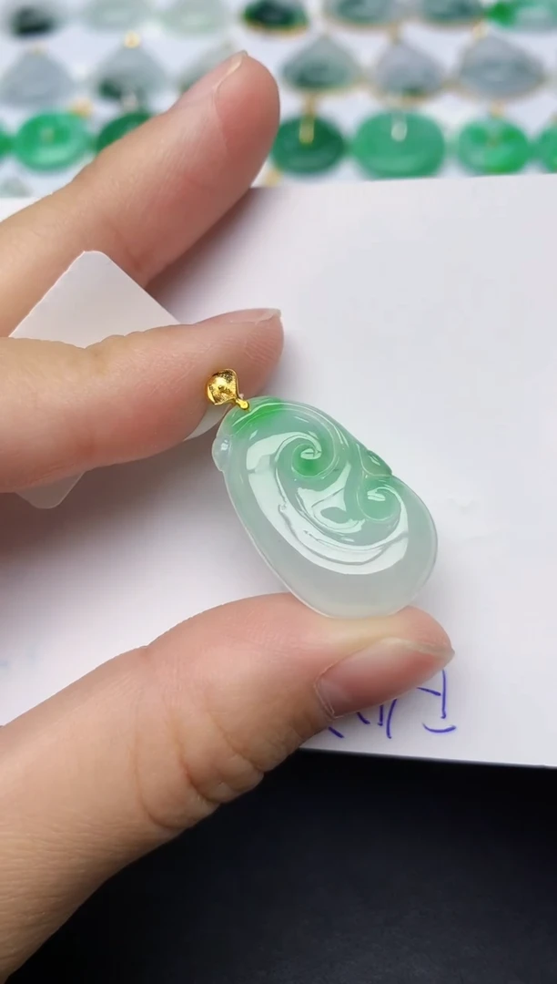 颈饰18K金镶嵌翡翠天然缅甸A货翡翠百元以上9元证书费自理