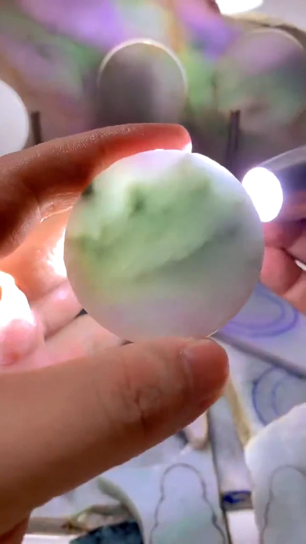 翡翠裸石天然缅甸翡翠A货334