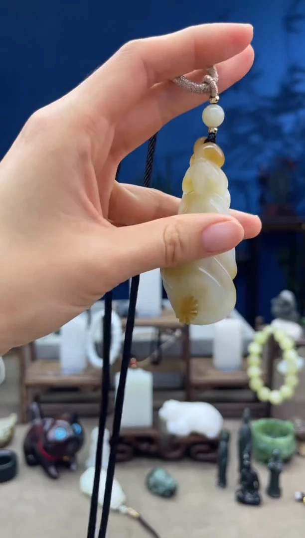 【闪购商品】和田玉颈饰未镶嵌1