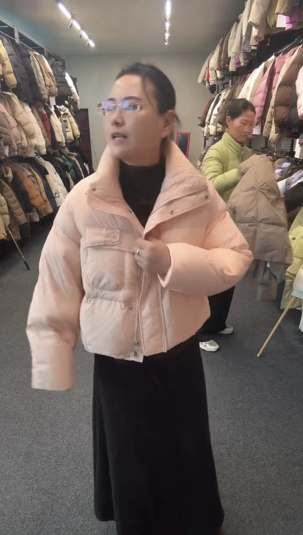 艾雨衣尚一秒闪购羽绒服