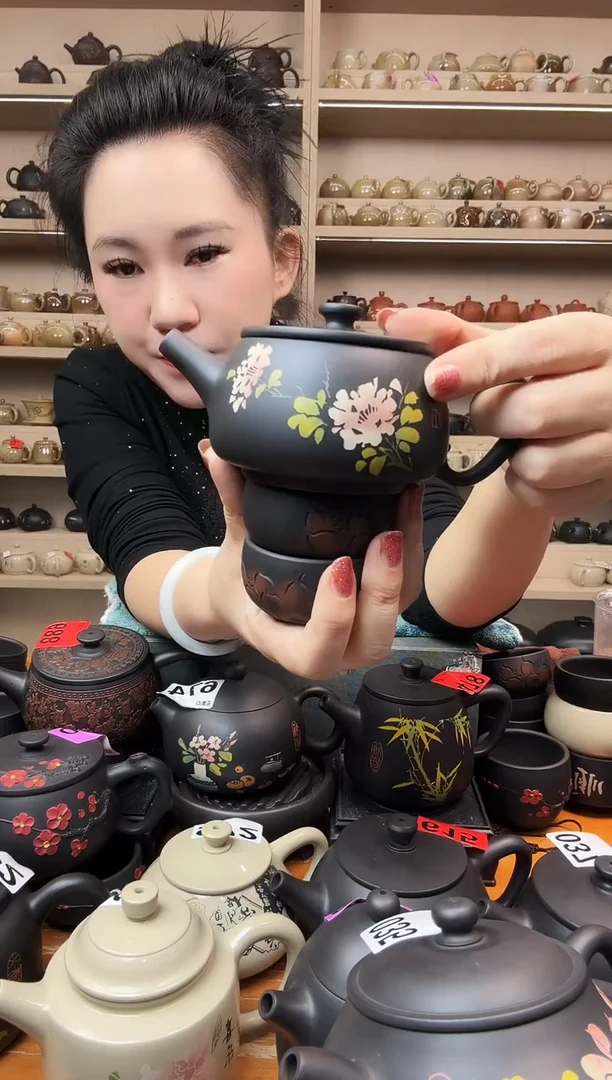 壶528 彩填汉瓦200cc+2线雕杯