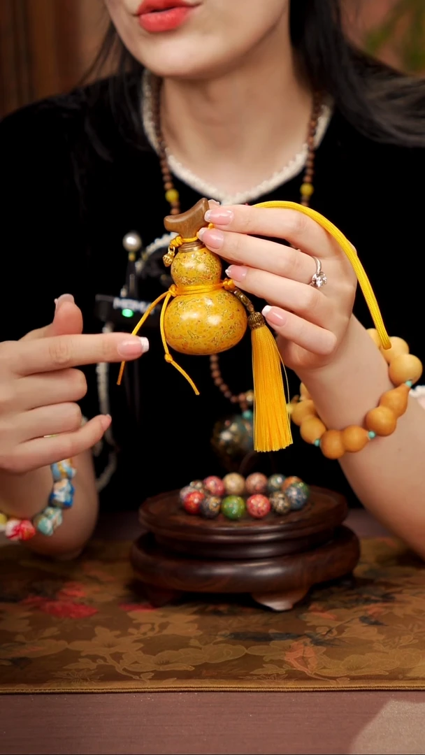 114易林大漆开口小葫芦----168168