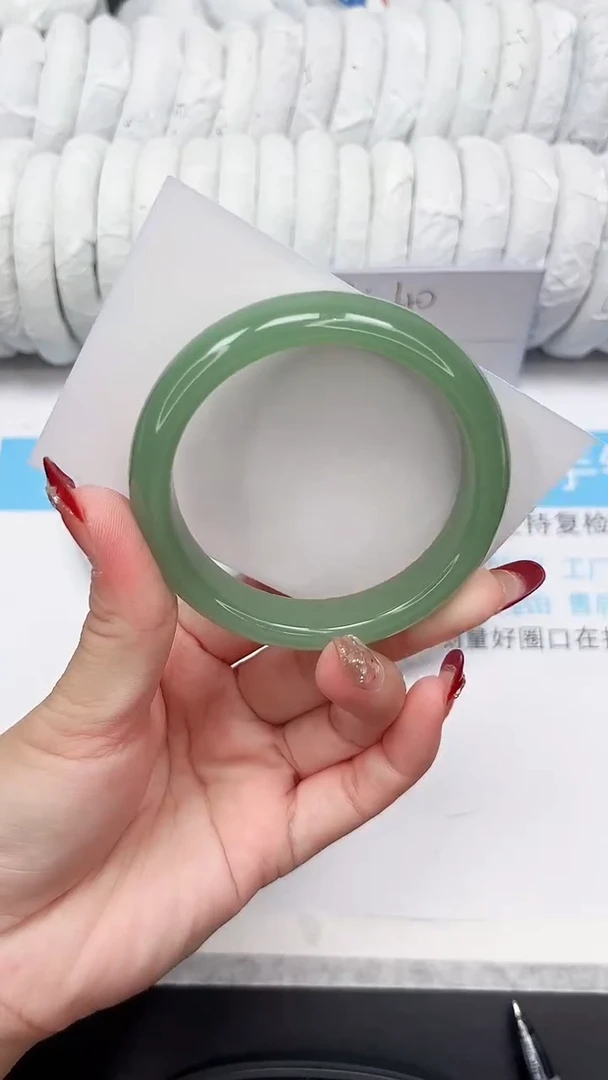 未镶嵌手镯石英质玉68-56.2BQ