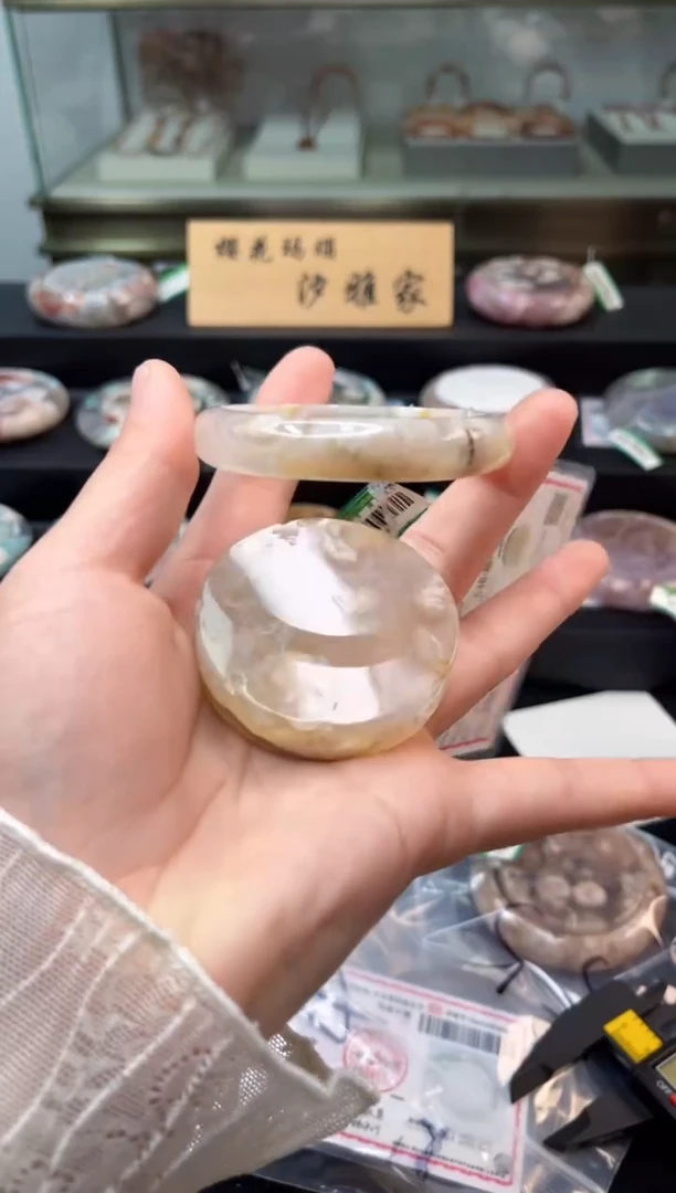 未镶嵌手镯石英质玉52圈口（赠品镯心）3358851