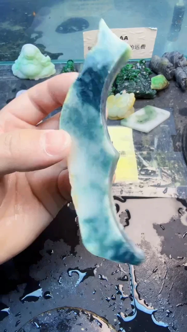 翡翠挂件未镶嵌天然翡翠129