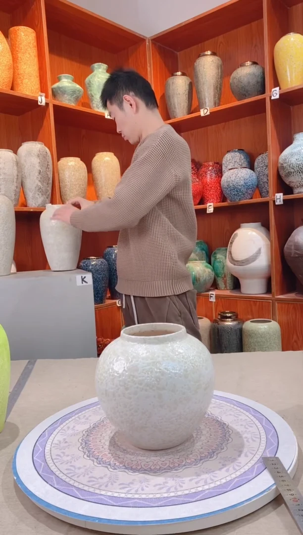 【闪购商品】瓶 陶瓷花瓶 无花 茶白 小号