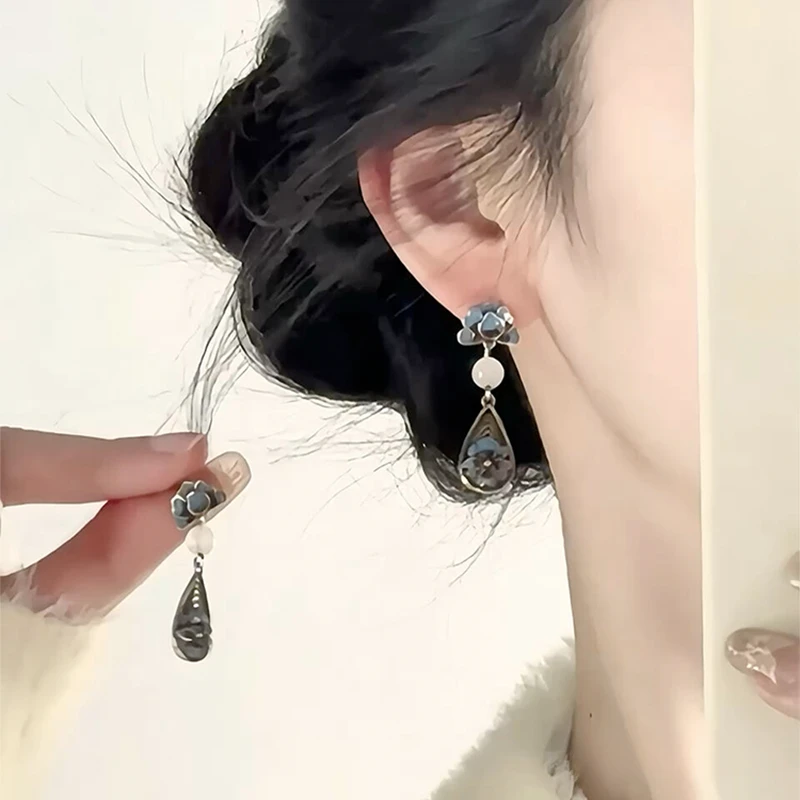 铜合金耳饰 中国风景泰蓝牡丹水滴耳钉复古精致新中式民族风耳饰