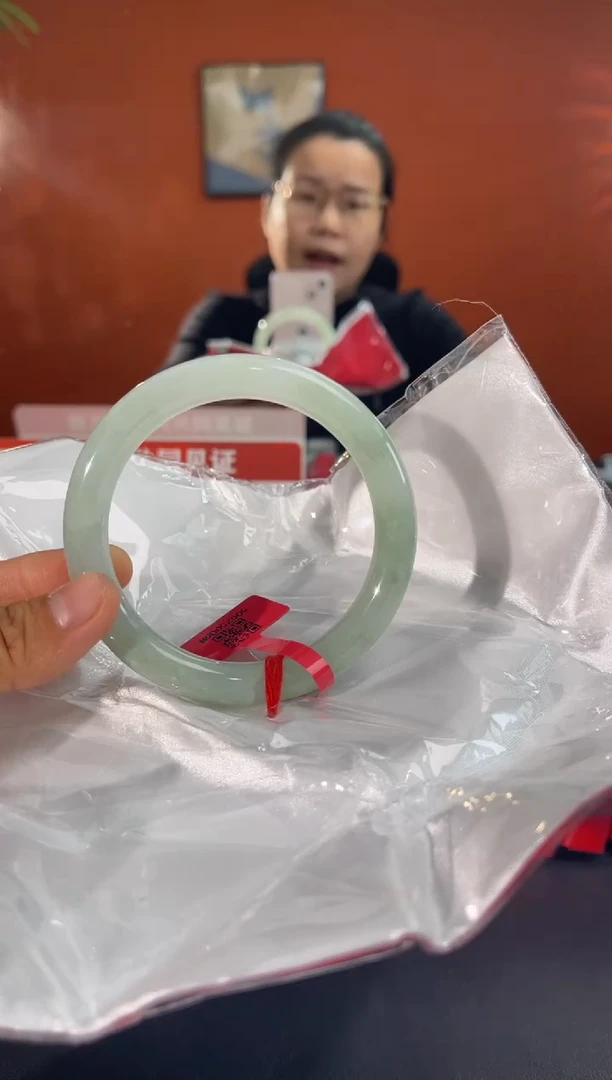 未镶嵌手镯翡翠1 61