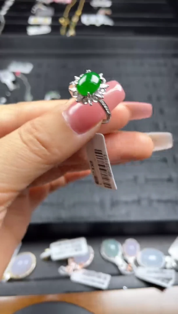 银S925镶嵌戒指翡翠天然翡翠A货