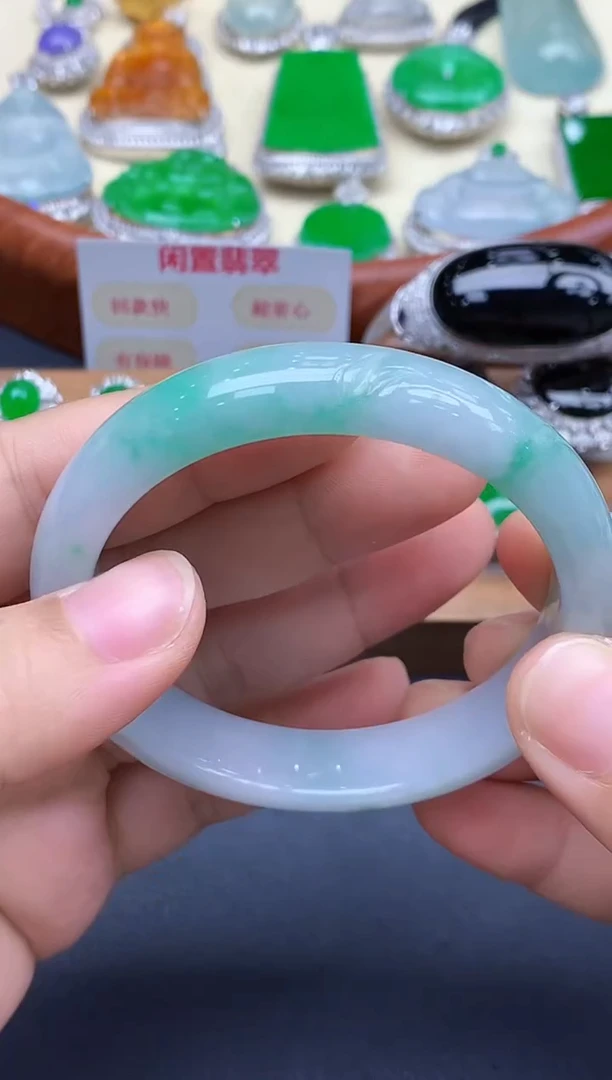 未镶嵌手镯翡翠142-中国好珍宝