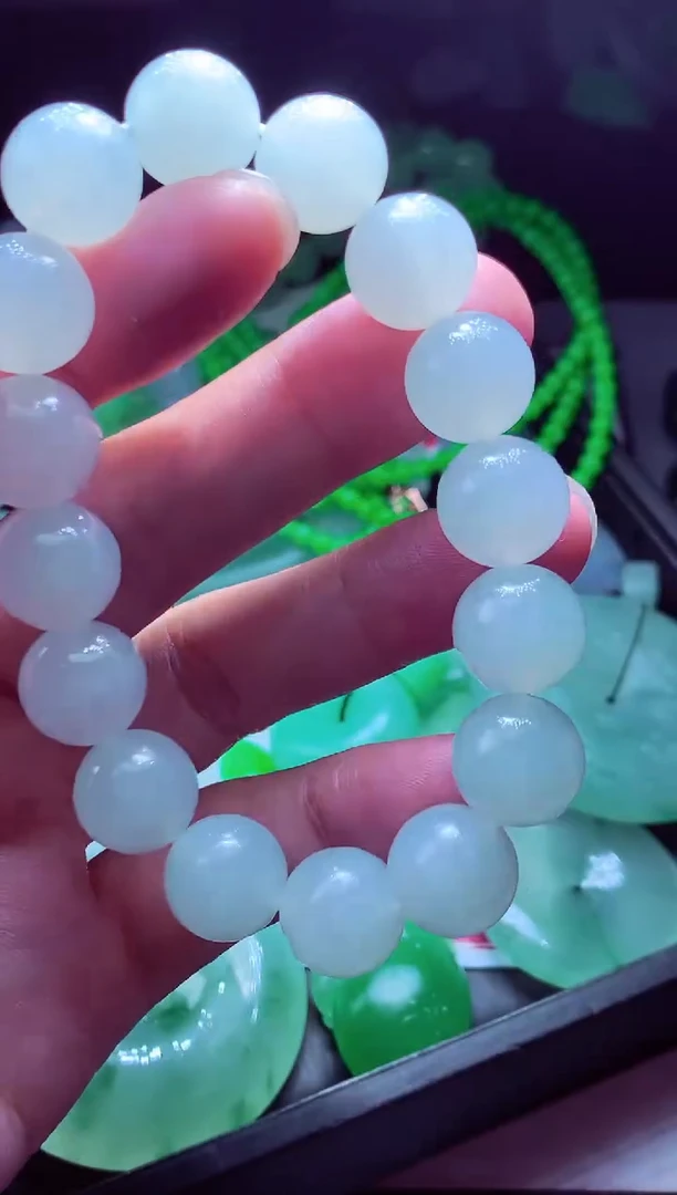 未镶嵌定制翡翠齐****#翡翠毛货定制