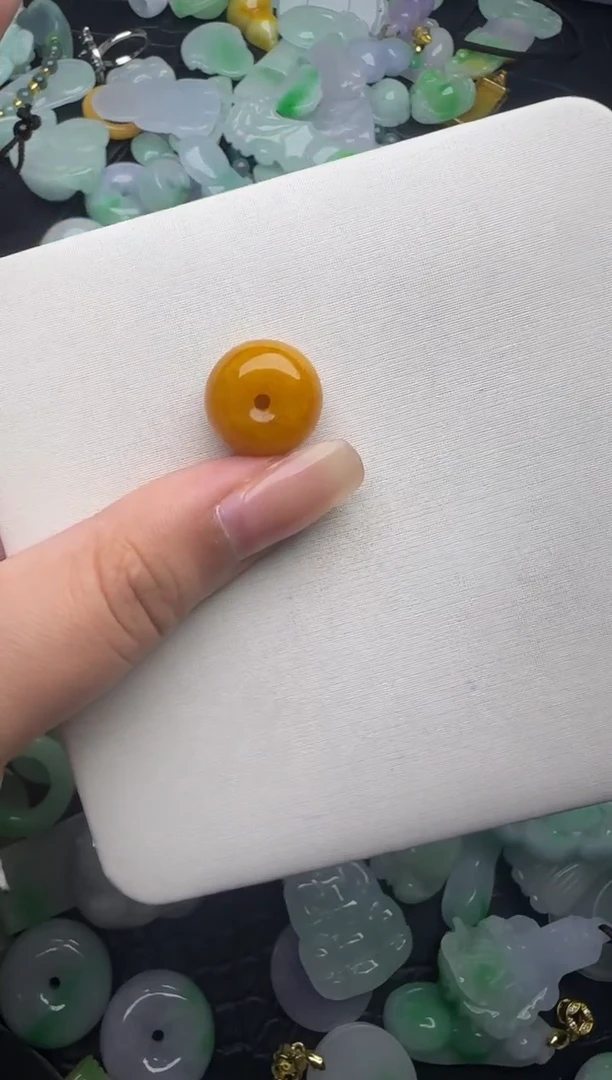 翡翠未镶嵌颈饰天然缅甸翡翠吊坠