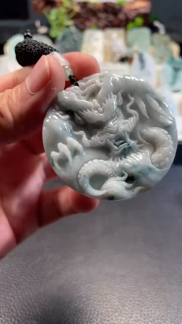 颈饰未镶嵌翡翠10/26/004