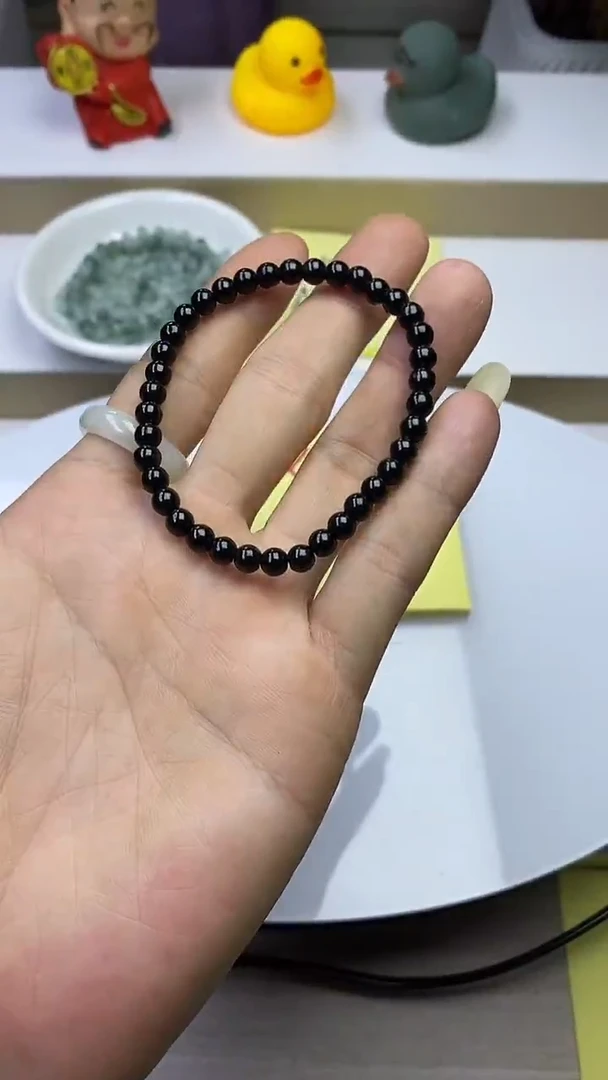 颈饰未镶嵌翡翠容*44天然缅甸翡翠A货